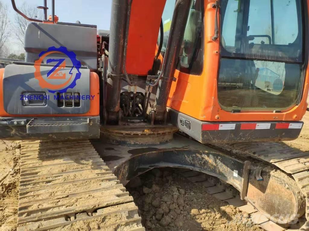 Doosan DX 150LC 중형굴삭기 7톤-28톤
