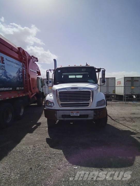 Freightliner M2 케이블 리프트 탈착식 트럭