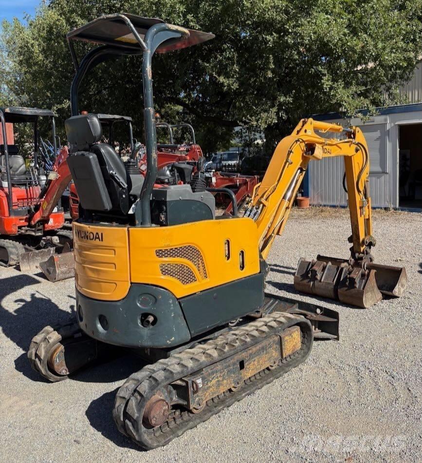 Hyundai R17-9 소형 굴삭기 7톤 미만