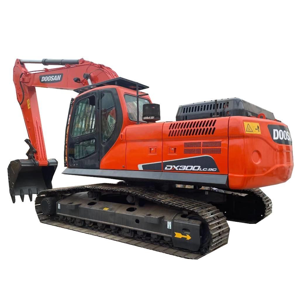 Doosan DX 300 LC 대형 굴삭기 29톤 이상