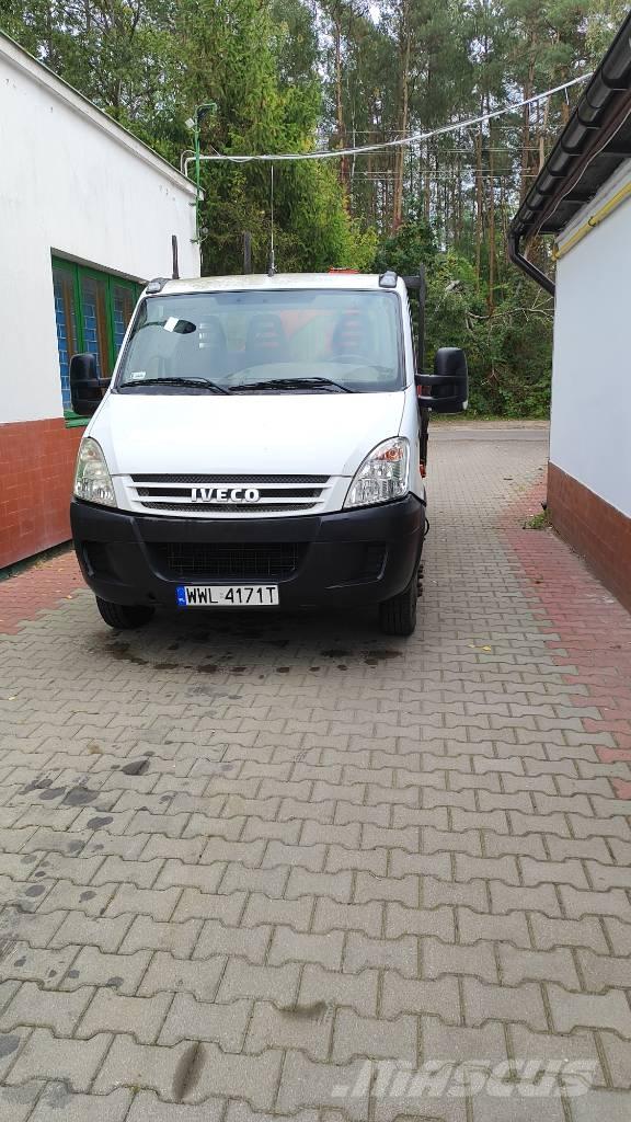 Iveco 35C 11 HPI 티퍼 밴