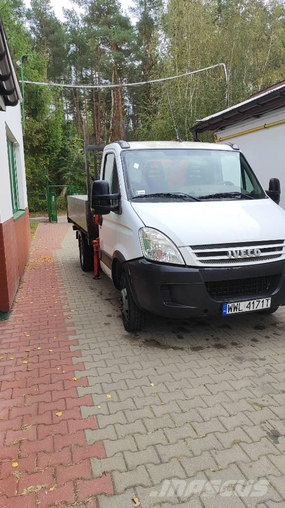 Iveco 35C 11 HPI 티퍼 밴