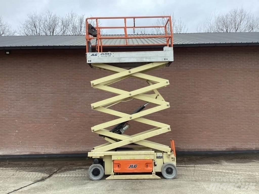 JLG 2630es 가위형 리프트