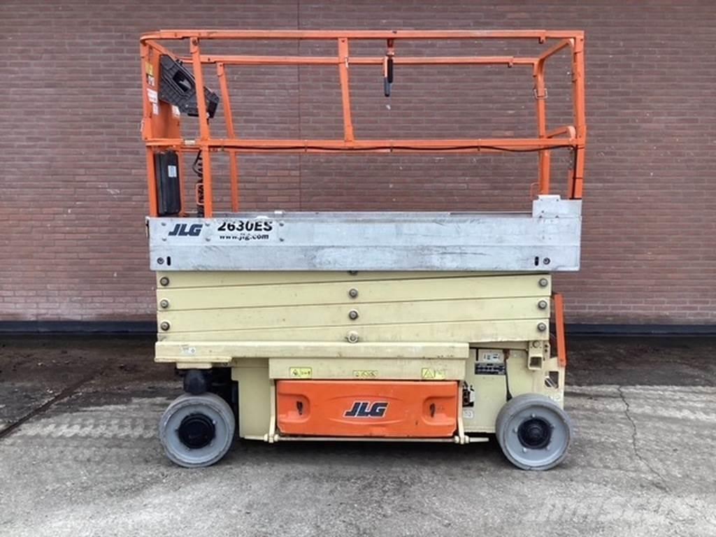 JLG 2630es 가위형 리프트
