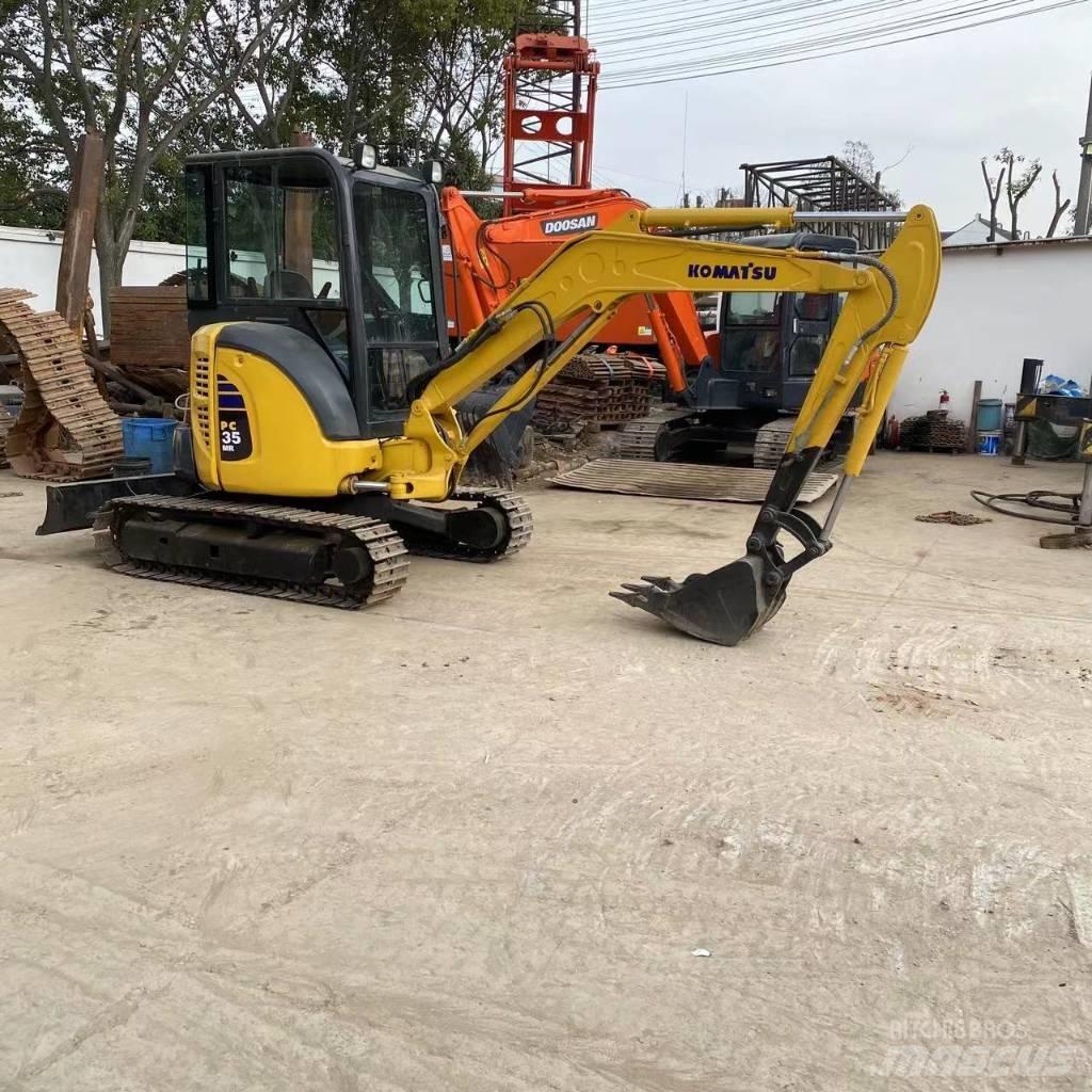 Komatsu PC 35 소형 굴삭기 7톤 미만