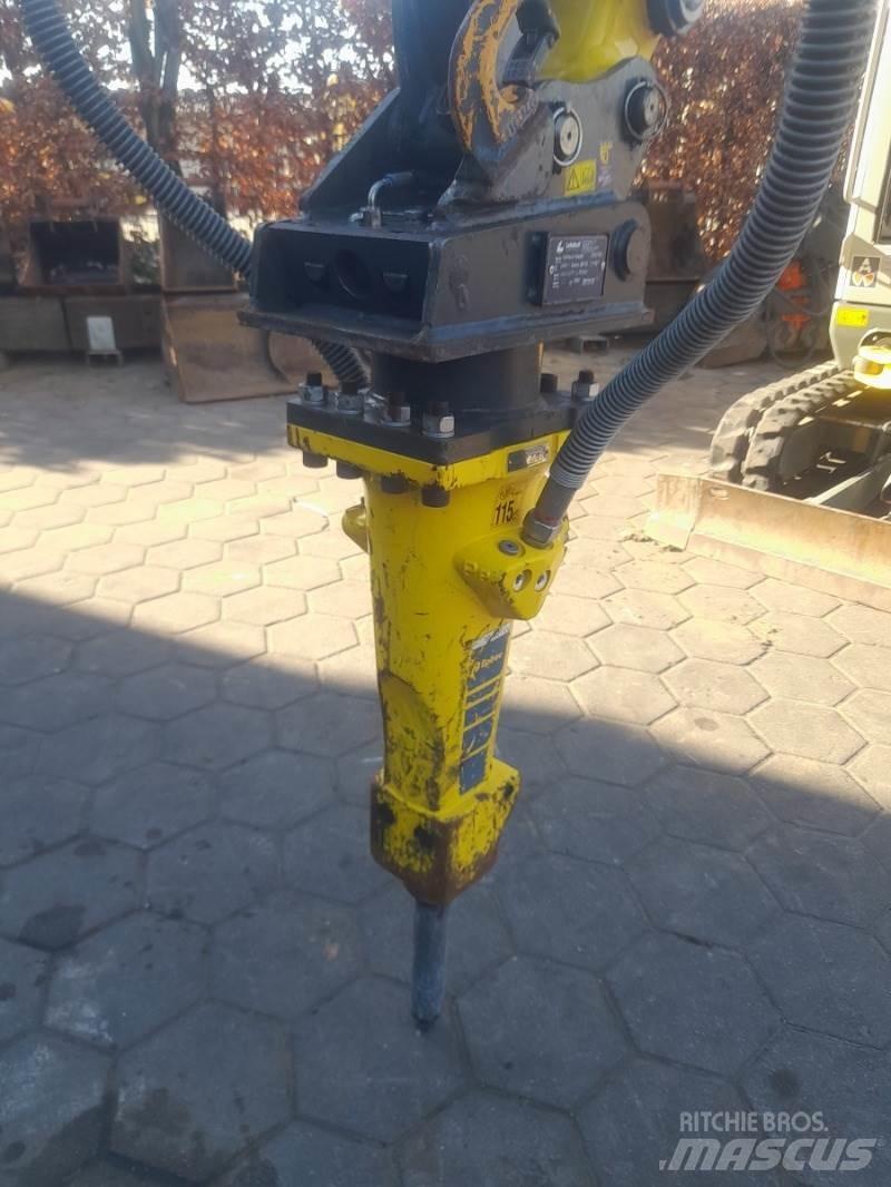 Atlas Copco SB102 브레이커