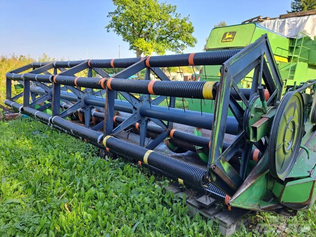John Deere 1174 콤바인 수확기