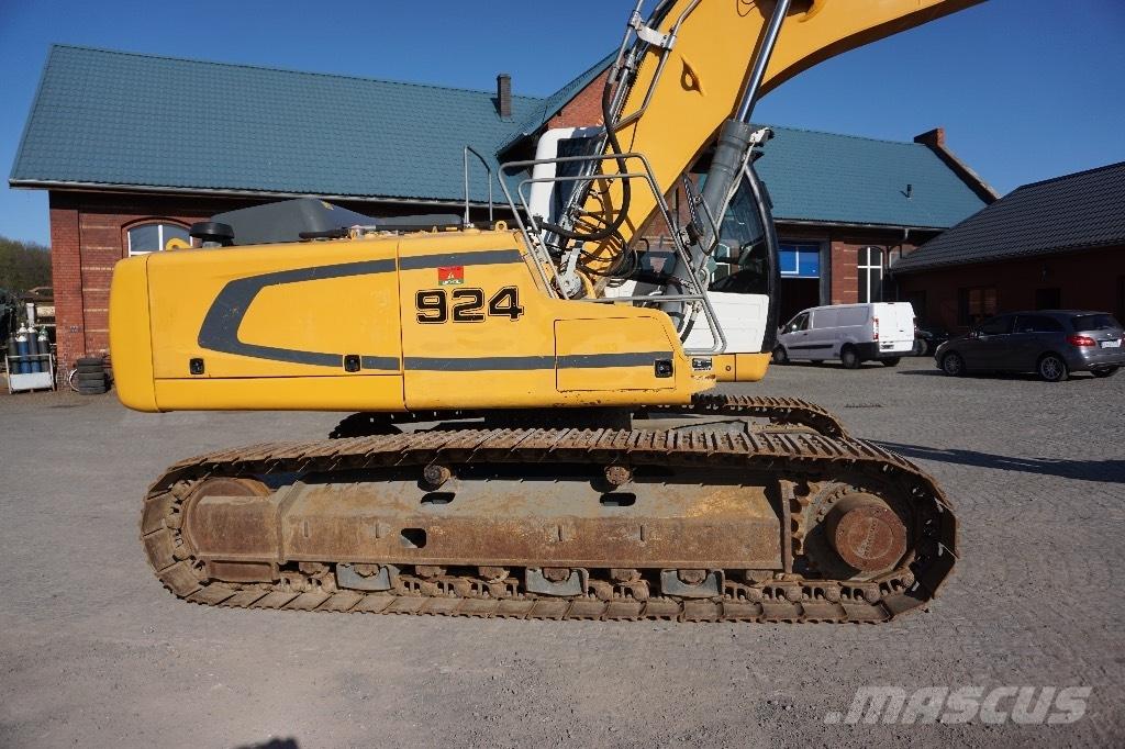 Liebherr R 924 LC 대형 굴삭기 29톤 이상