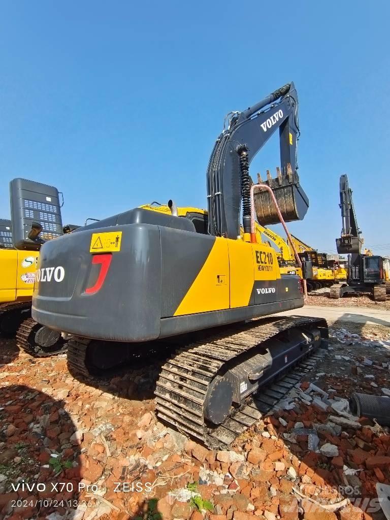 Volvo EC 210 대형 굴삭기 29톤 이상
