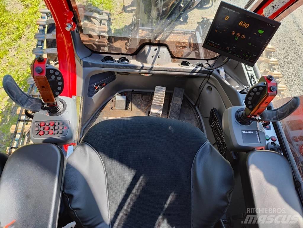 Komatsu 931 XC 원목 하베스터