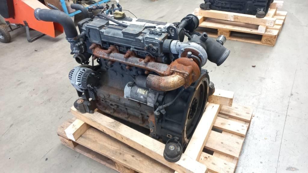 Deutz TD2012L042V 엔진