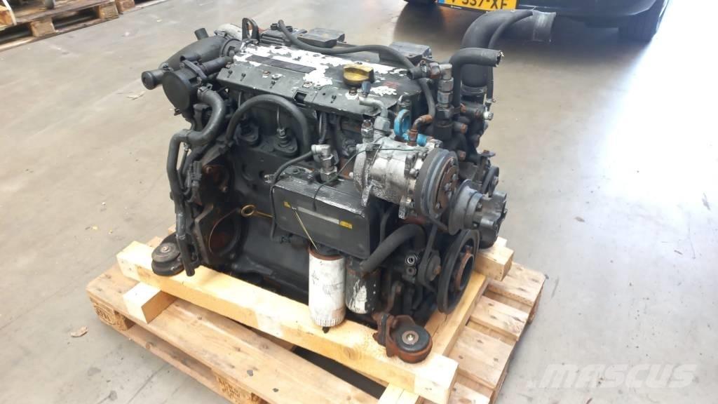 Deutz TD2012L042V 엔진
