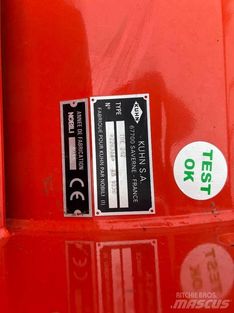 Kuhn TBE 242 제초기