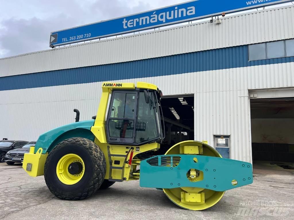 Ammann ASC 130 D 싱글 드럼 롤러
