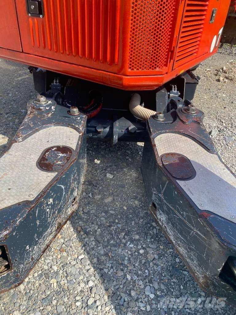 Euromach R75  4X4 대형 굴삭기 29톤 이상