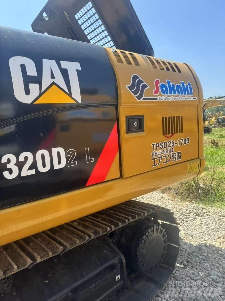 CAT 320d2 대형 굴삭기 29톤 이상