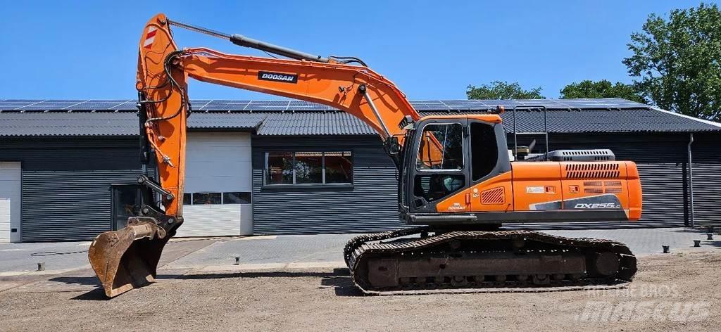 Doosan DX 255LC-5 대형 굴삭기 29톤 이상