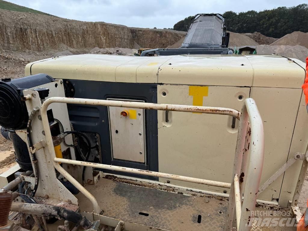 Metso LT 1213 크러셔