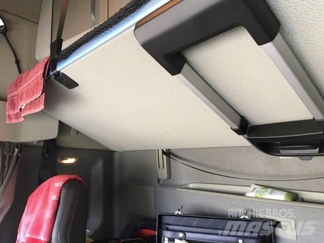 Volvo 540 트랙터 유닛