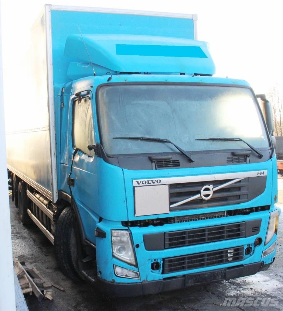 Volvo FM 410 6x2 탑차 트럭