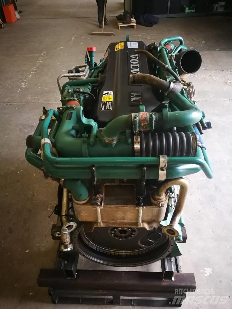 Volvo d11 엔진