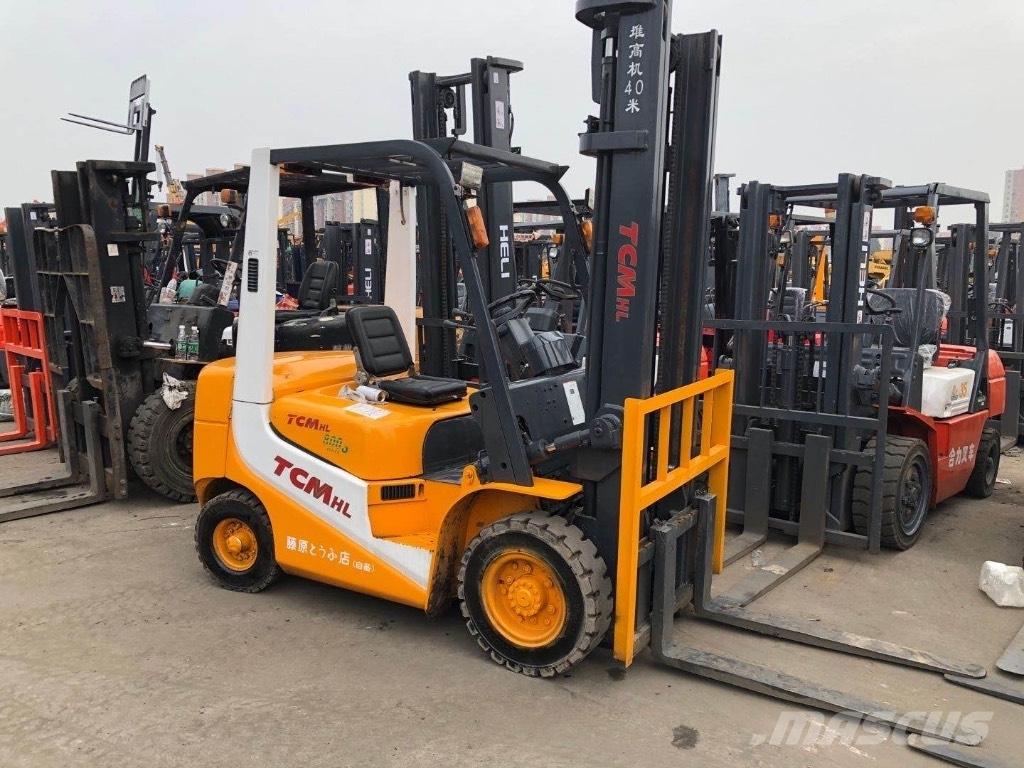 TCM FD 30 디젤 지게차