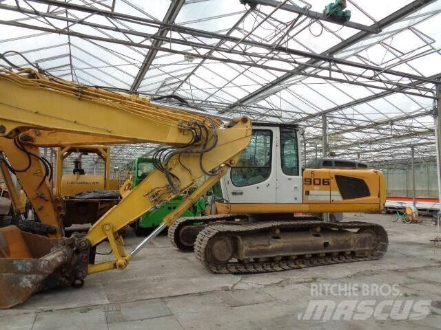 Liebherr R906LC 대형 굴삭기 29톤 이상