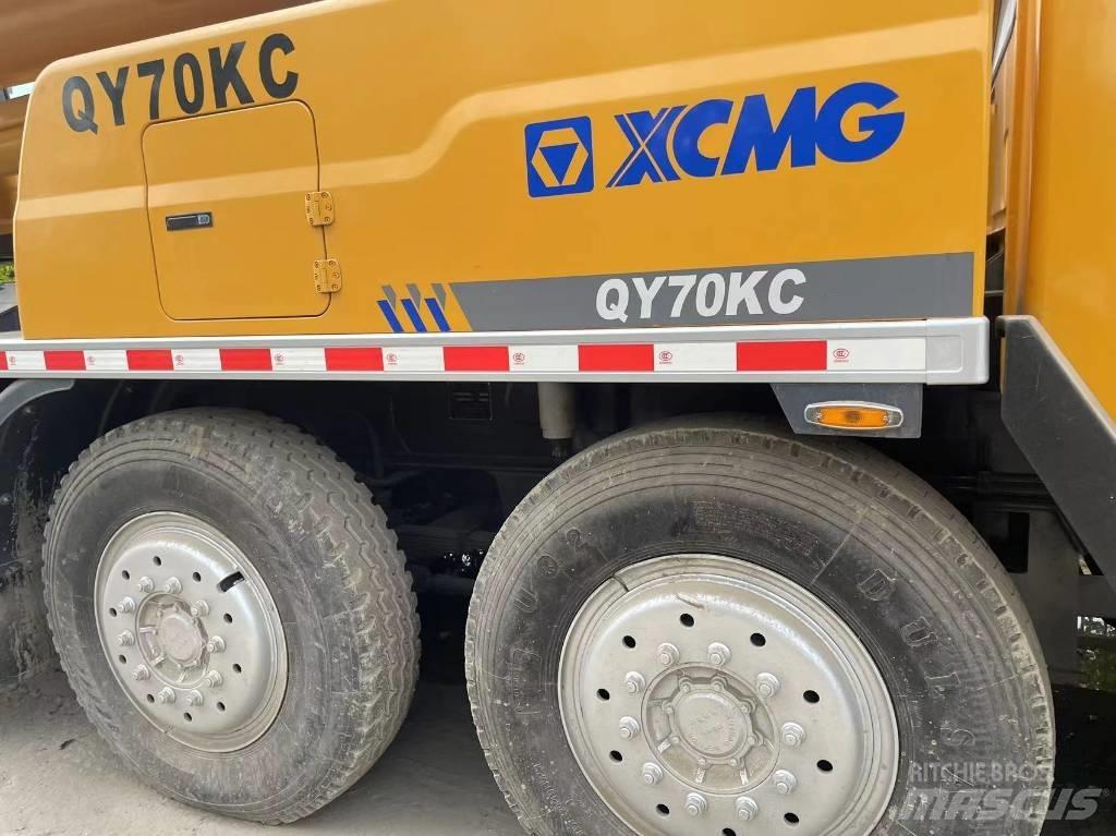 XCMG QY70KC A/T 크레인