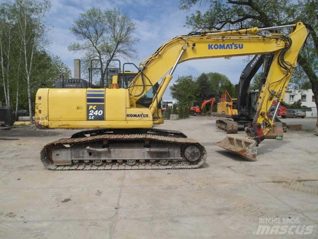 Komatsu PC 240 LC-10 대형 굴삭기 29톤 이상