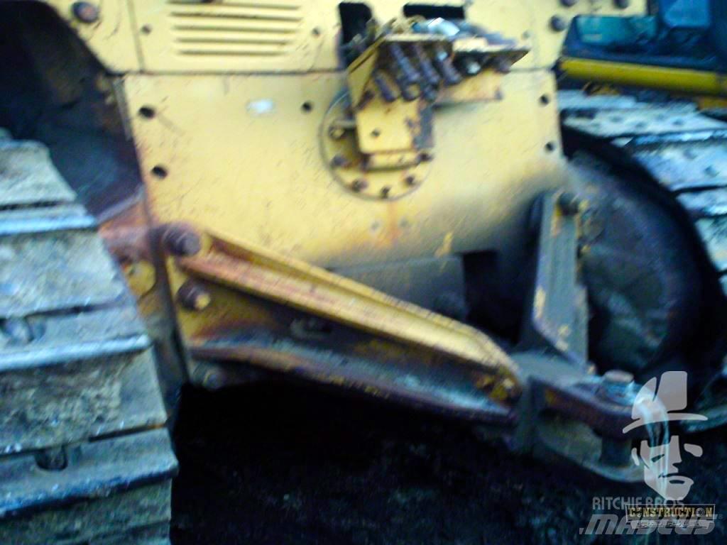 CAT D 8 K 크롤러 도저