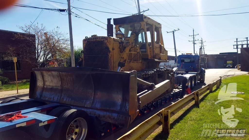 CAT D 8 K 크롤러 도저