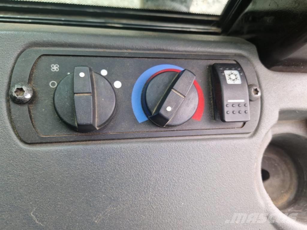 CAT D 4 K 2 LGP 크롤러 도저