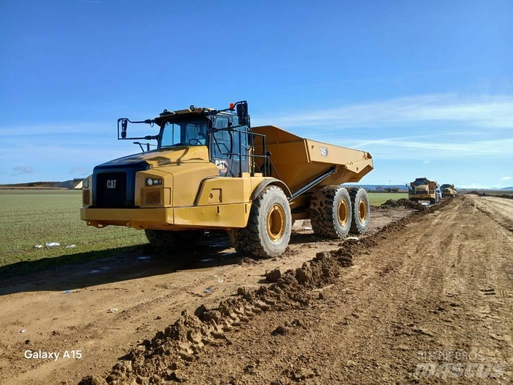 CAT 745 연결식 홀러