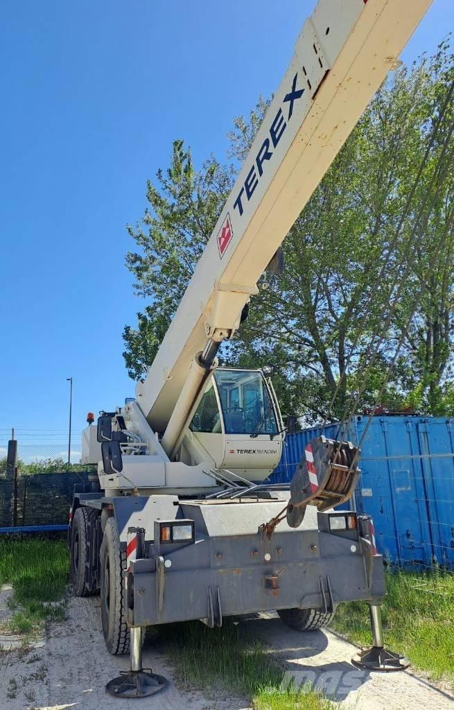 Terex A 350 R/T 크레인