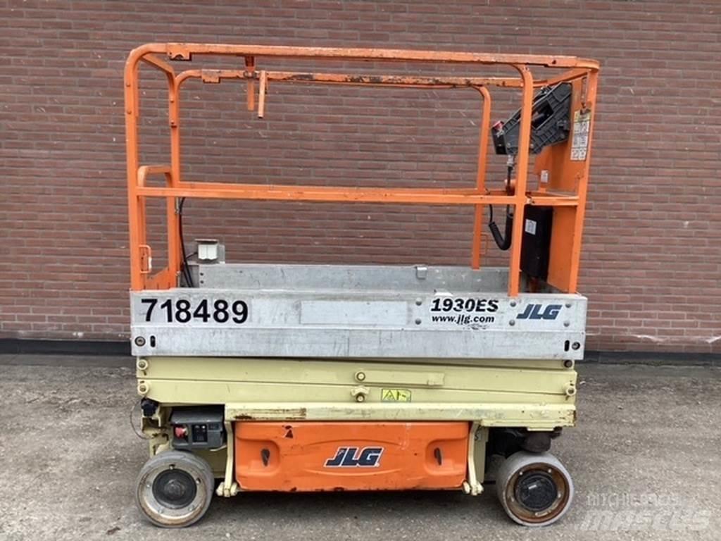 JLG 1930es 가위형 리프트