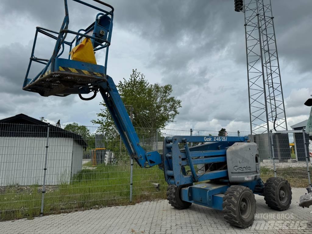 Genie Z 45/25 관절형 전동이동 리프트