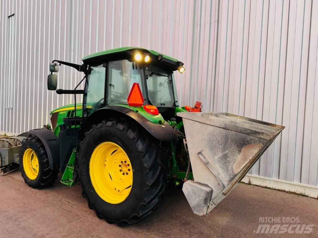 John Deere 6105 M 트랙터