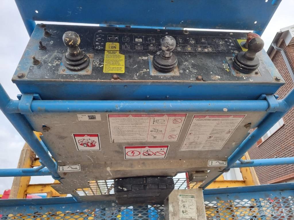 Genie S 125 관절형 전동이동 리프트