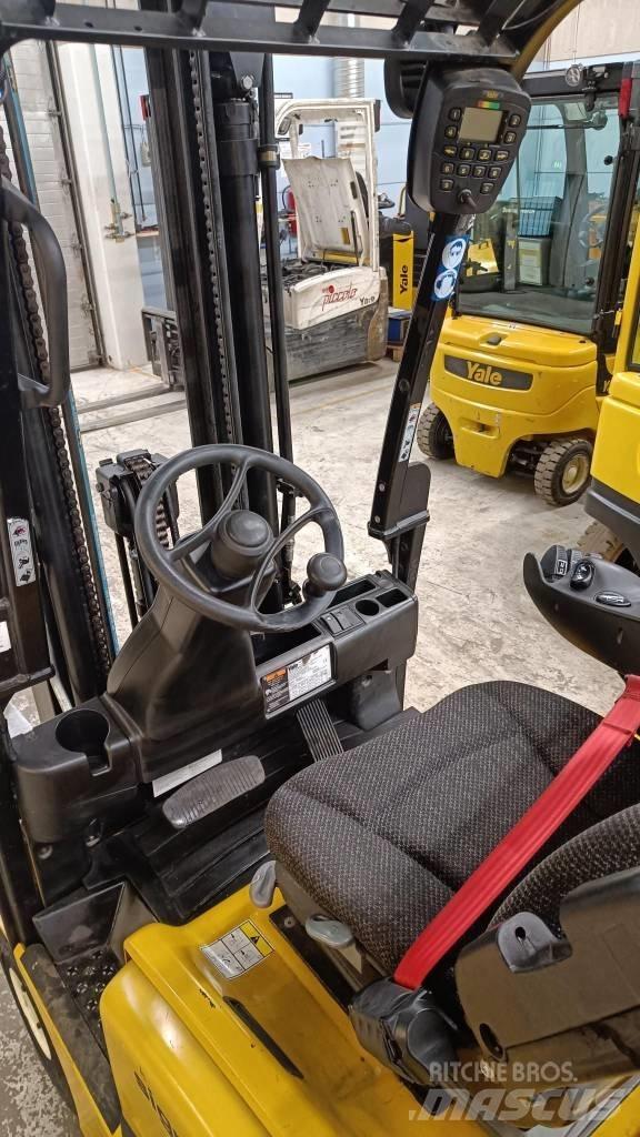 Yale ERP15VT 전동 지게차