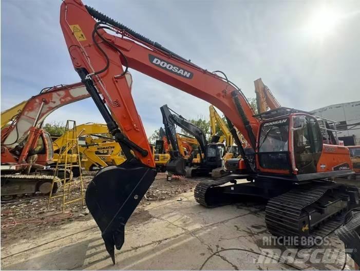 Doosan DX300LC-9C 대형 굴삭기 29톤 이상