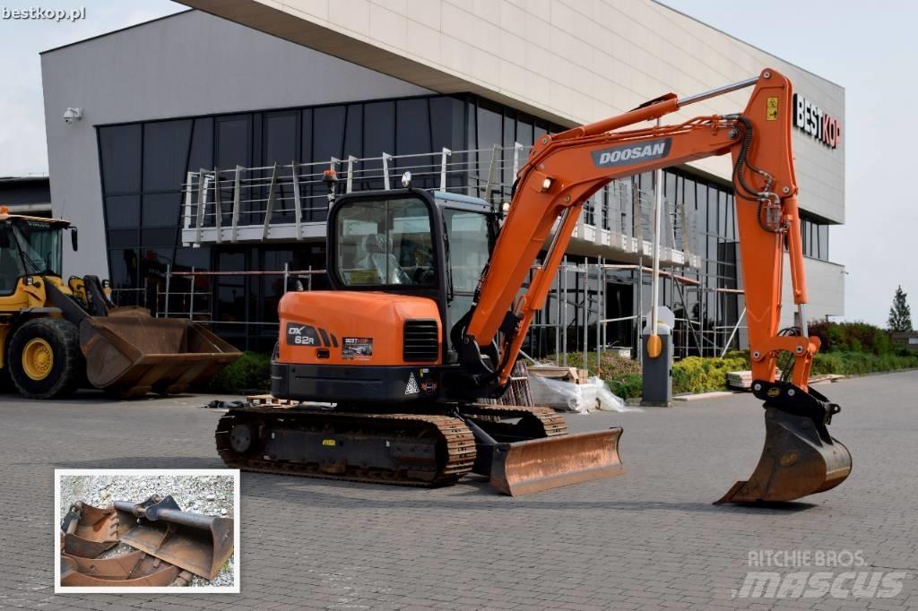 Doosan DX 62 R-3 소형 굴삭기 7톤 미만
