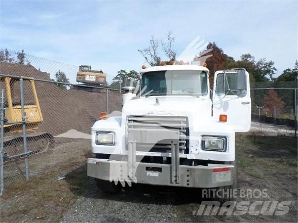 Mack DM600 건설 장비 - 기타