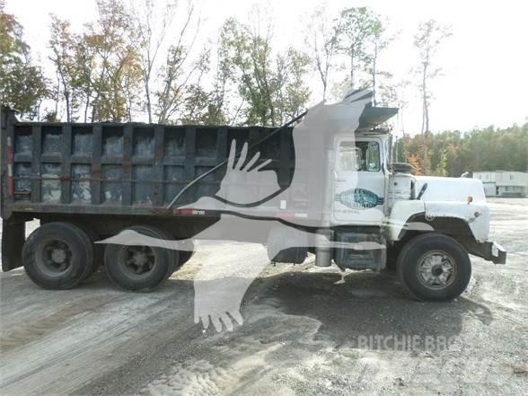 Mack DM600 건설 장비 - 기타