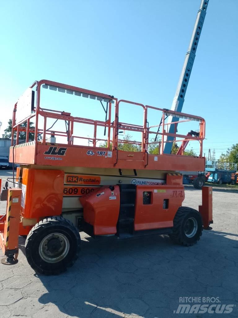 JLG 4394 RT 가위형 리프트