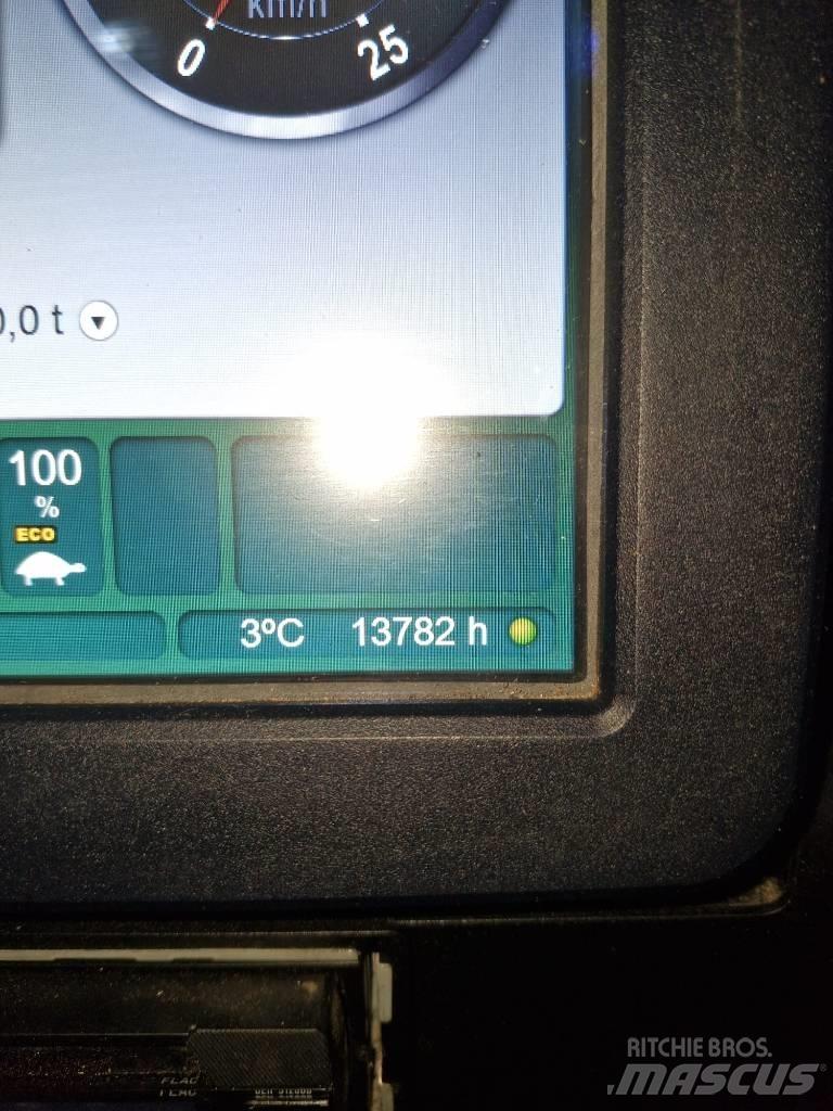 John Deere 1510 E 원목 포워더