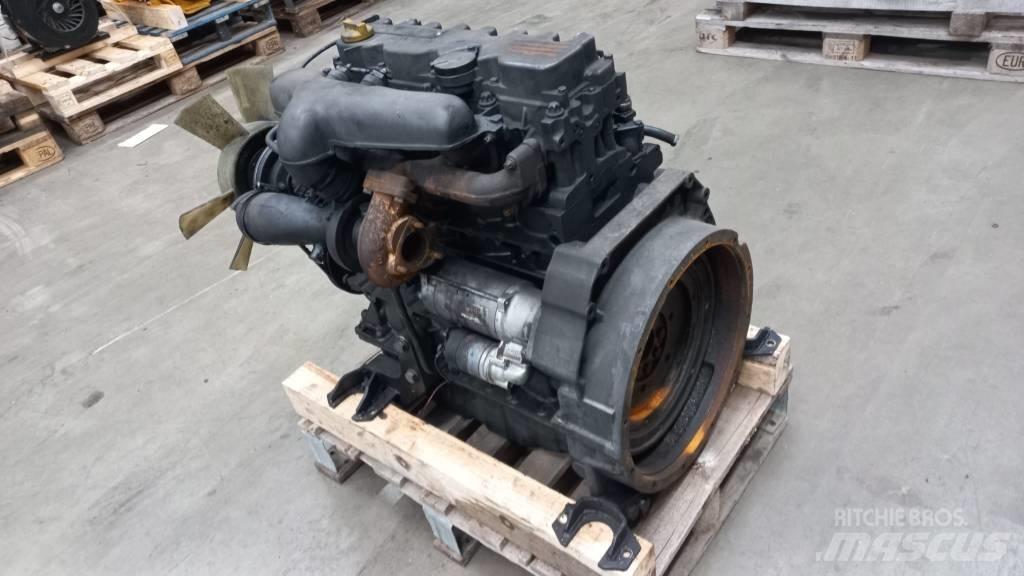 Deutz BF4M2011 엔진