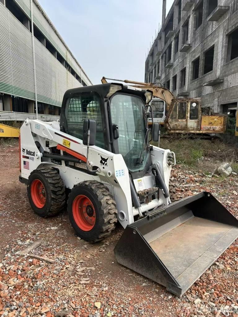 Bobcat S450  스키드로더