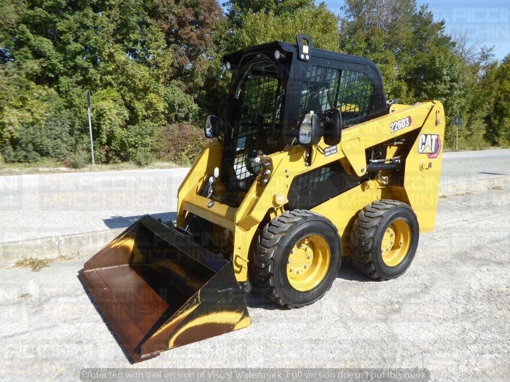 CAT 226D3  스키드로더