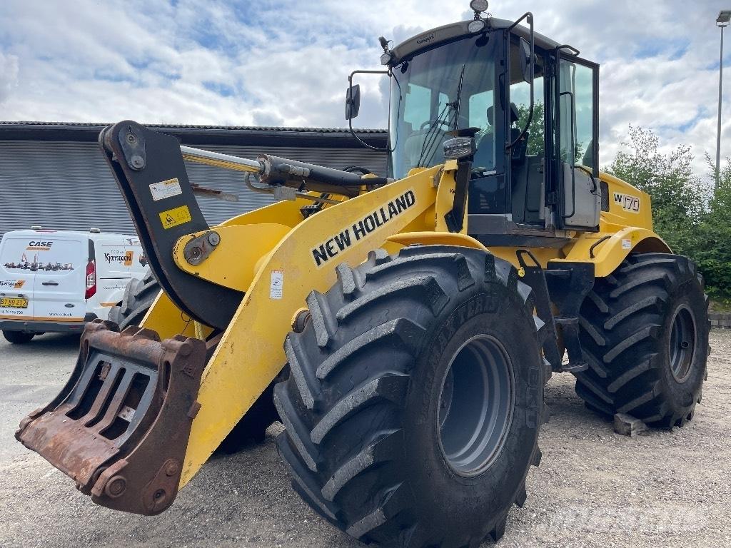 New Holland W 170  휠로우더