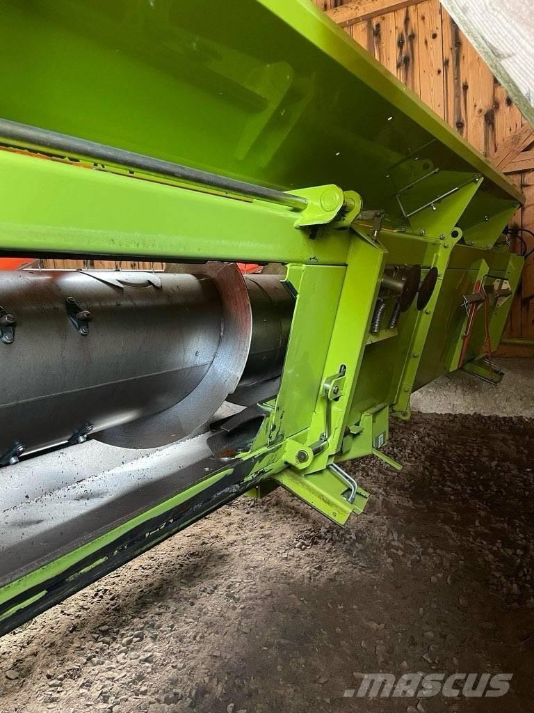 CLAAS V 750 콤바인 헤드